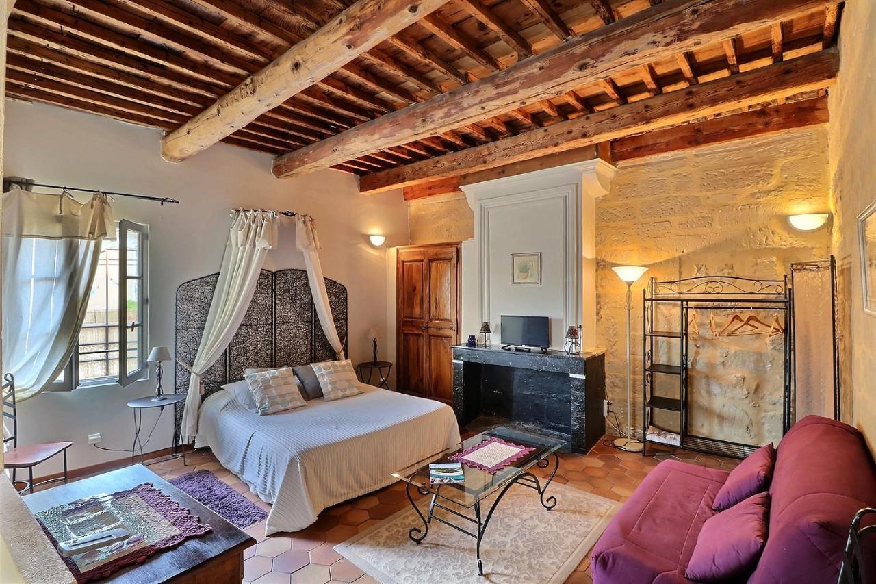 Bastide De La Treille Villa Montaren-et-Saint-Médiers Екстериор снимка