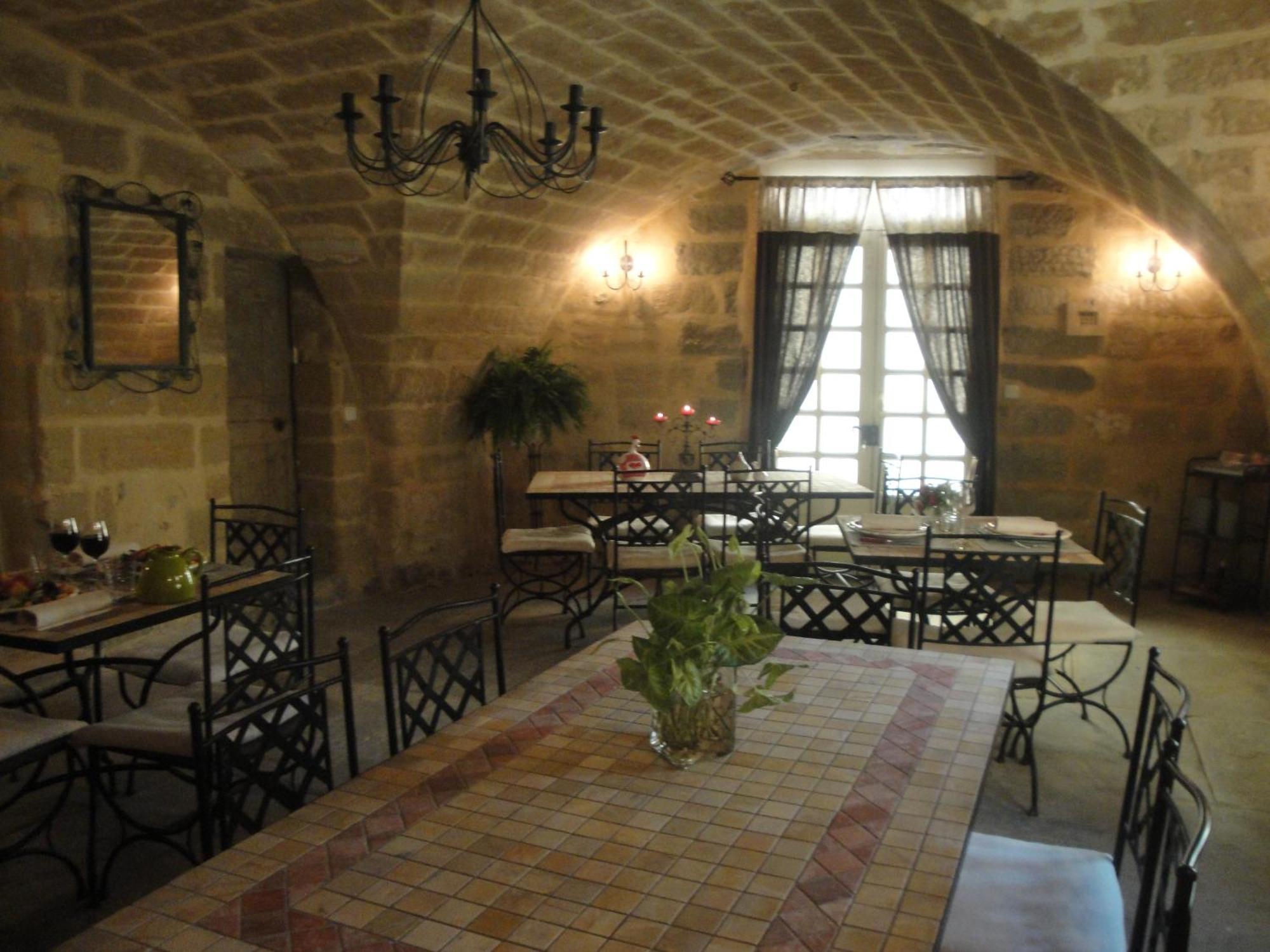 Bastide De La Treille Villa Montaren-et-Saint-Médiers Екстериор снимка