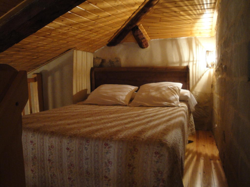 Bastide De La Treille Villa Montaren-et-Saint-Médiers Стая снимка