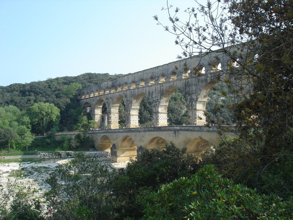 Bastide De La Treille Villa Montaren-et-Saint-Médiers Стая снимка