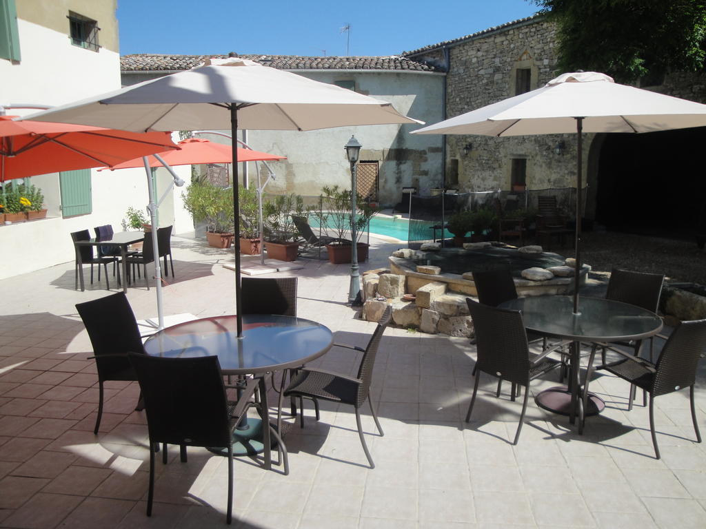 Bastide De La Treille Villa Montaren-et-Saint-Médiers Стая снимка