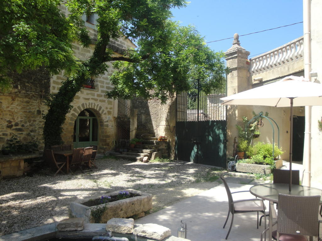 Bastide De La Treille Villa Montaren-et-Saint-Médiers Стая снимка